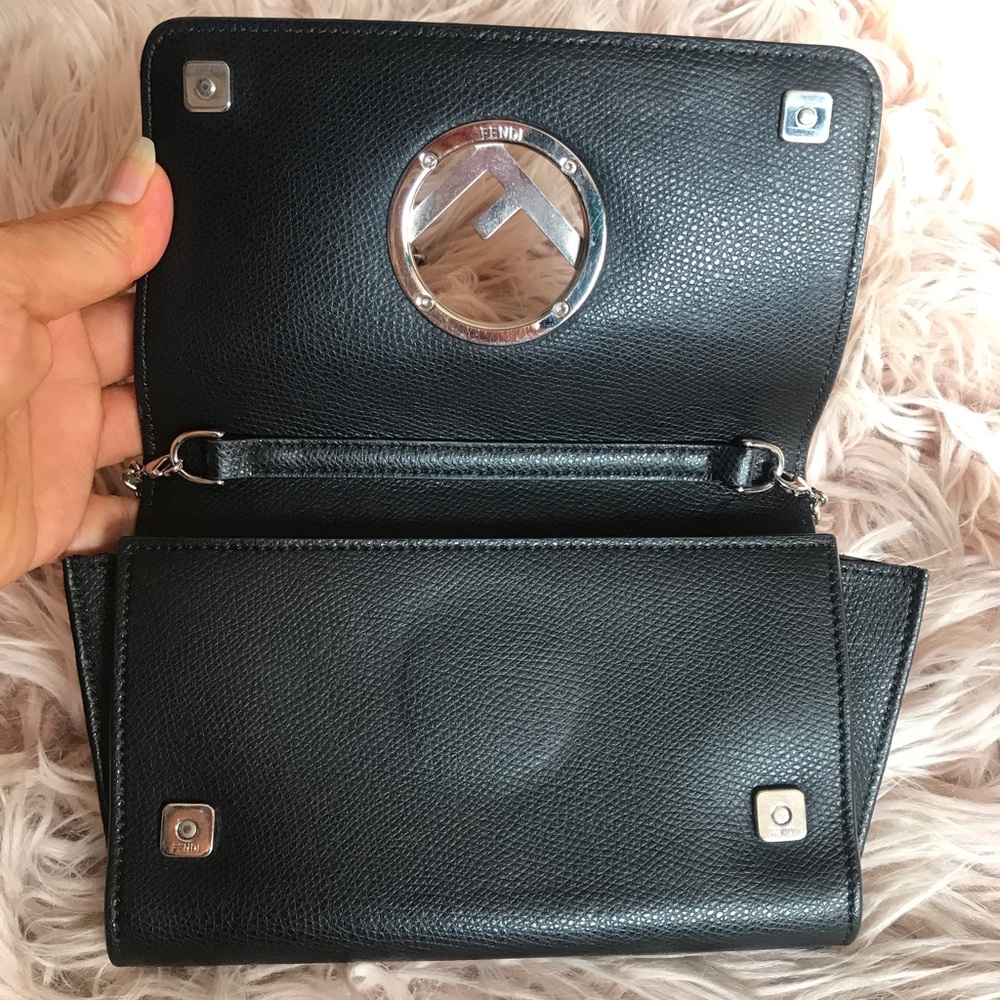 Fendi Envelope Wallet On Chain crossbody bag . - Picture 7 of 13
